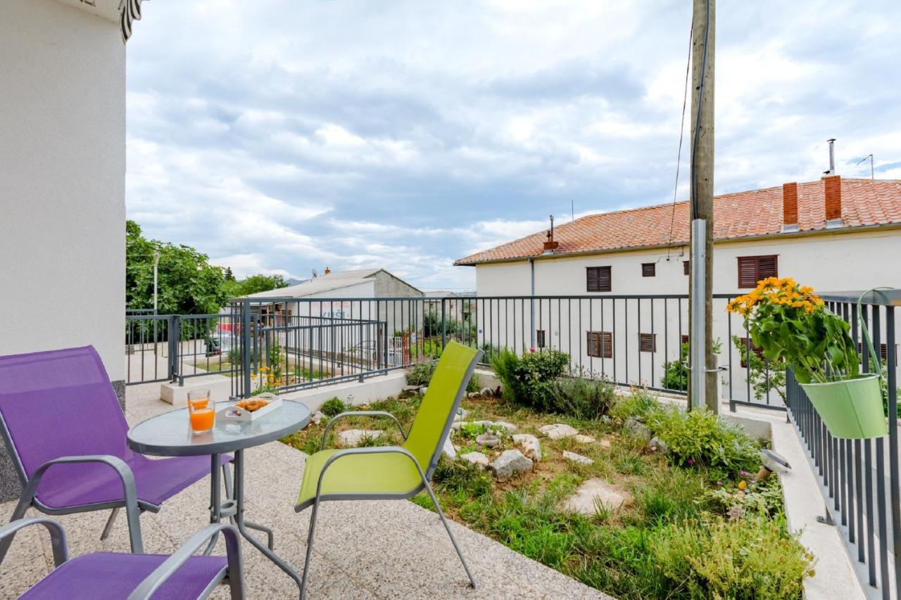 Apartment Anamaris Solin Luaran gambar
