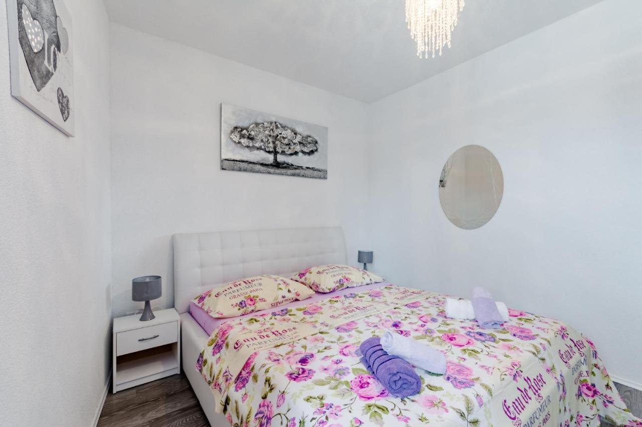 Apartment Anamaris Solin Luaran gambar